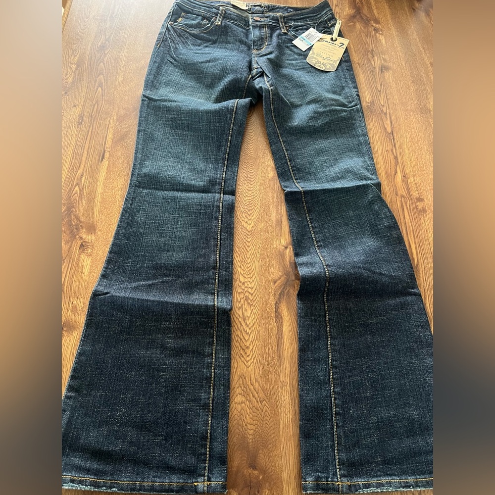 Womens NWT Seven 7 Premium Denim Blue Label flare leg jeans size 27
